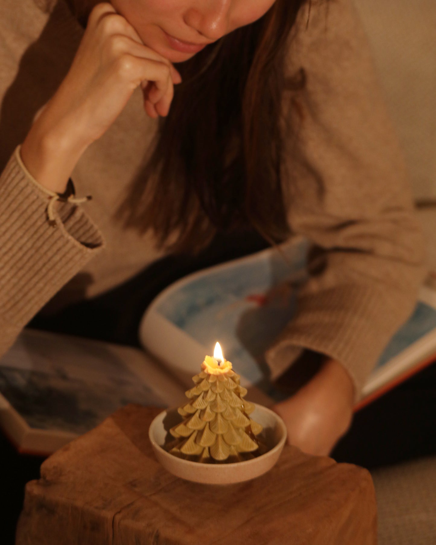 白色柑橘味聖誕樹蠟燭